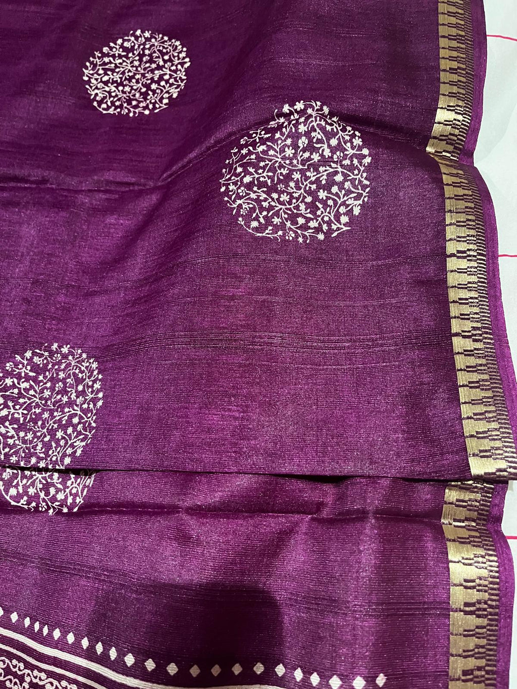 Baingani Silk Cotton Saree With Zari Border | The Saree Shop